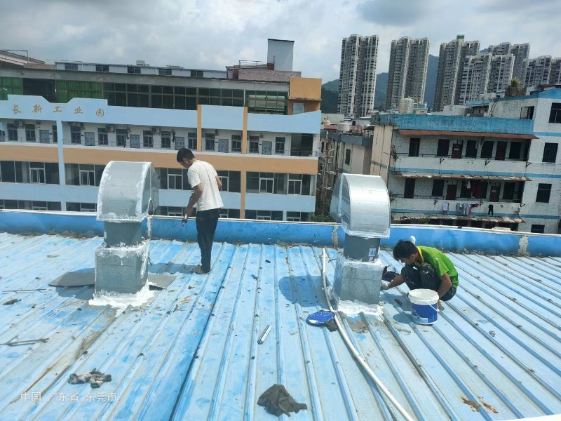 胶州钢结构屋面涂料维修方法