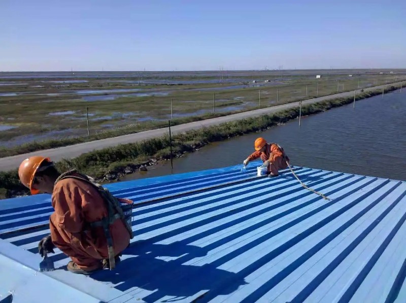 胶州钢结构屋面漏水原因